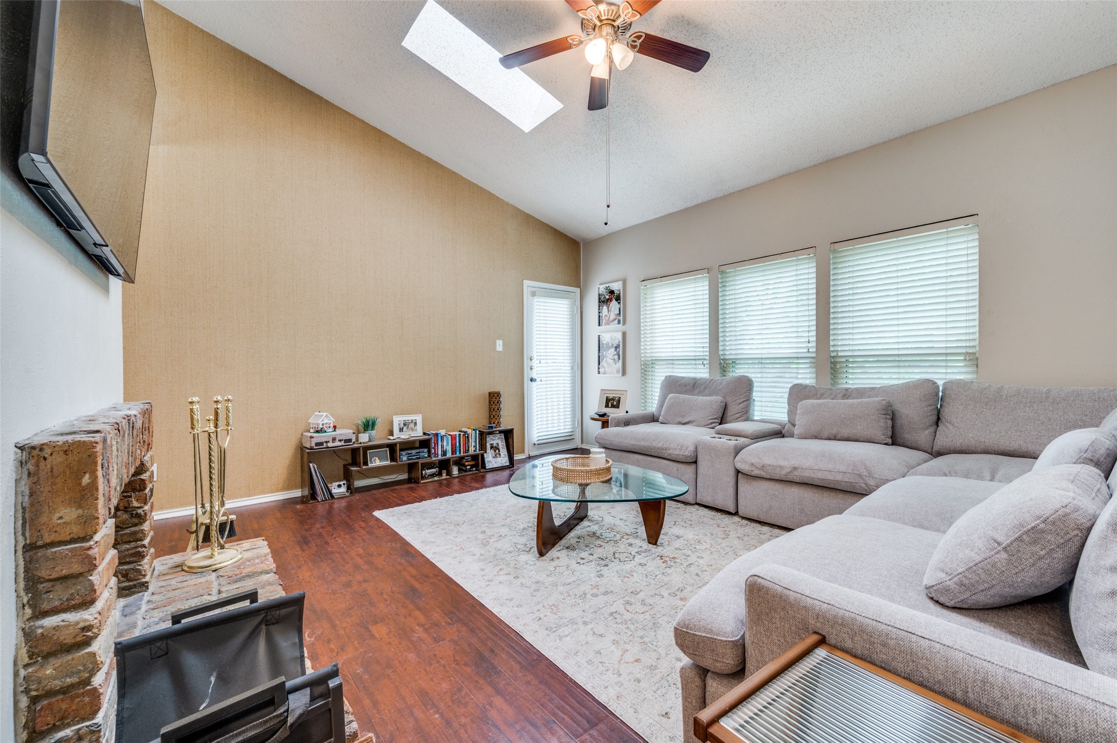 5616 Preston Oaks Road 1606