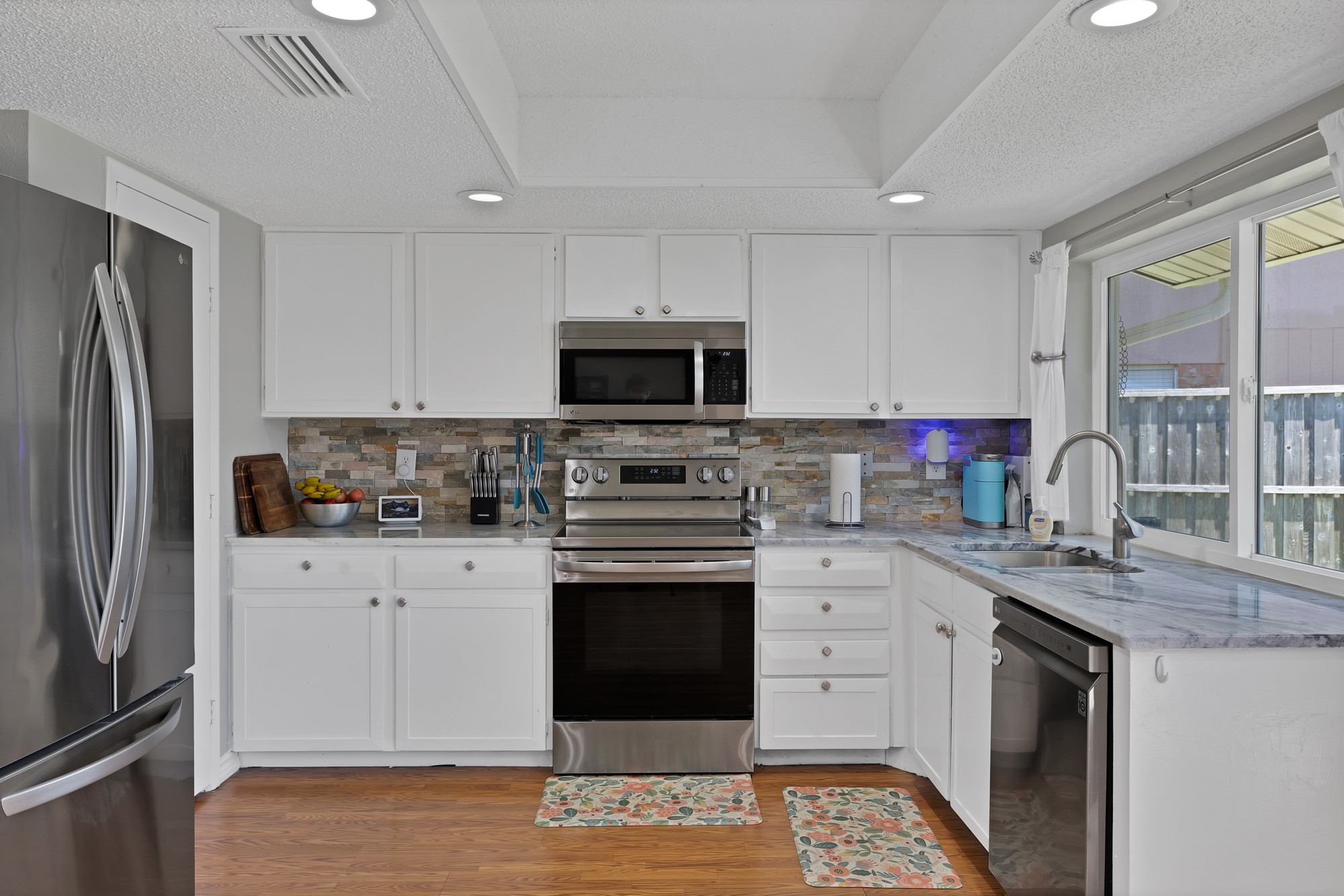 3612 Blossom Trail