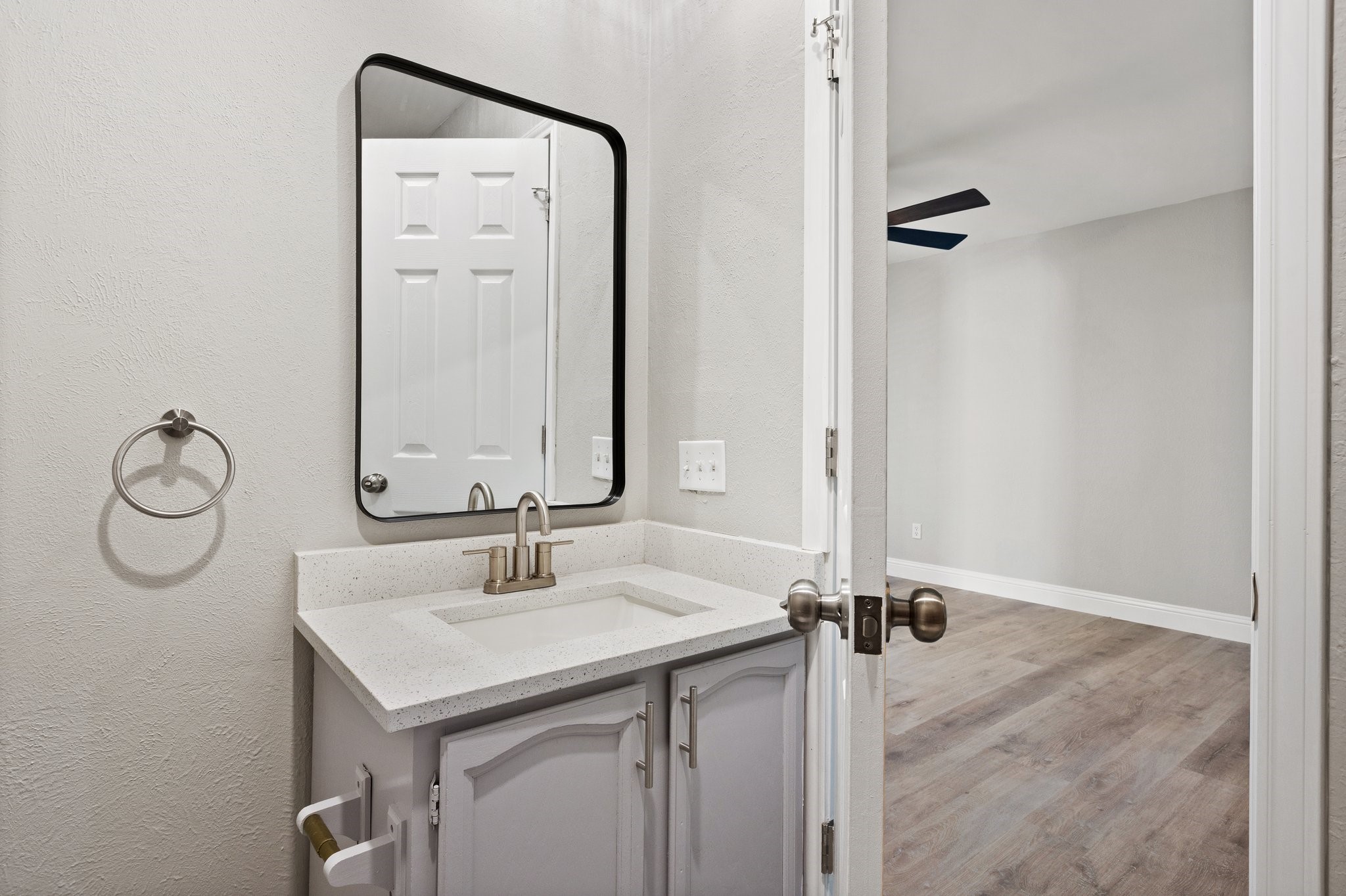 424 Menlo Park Drive