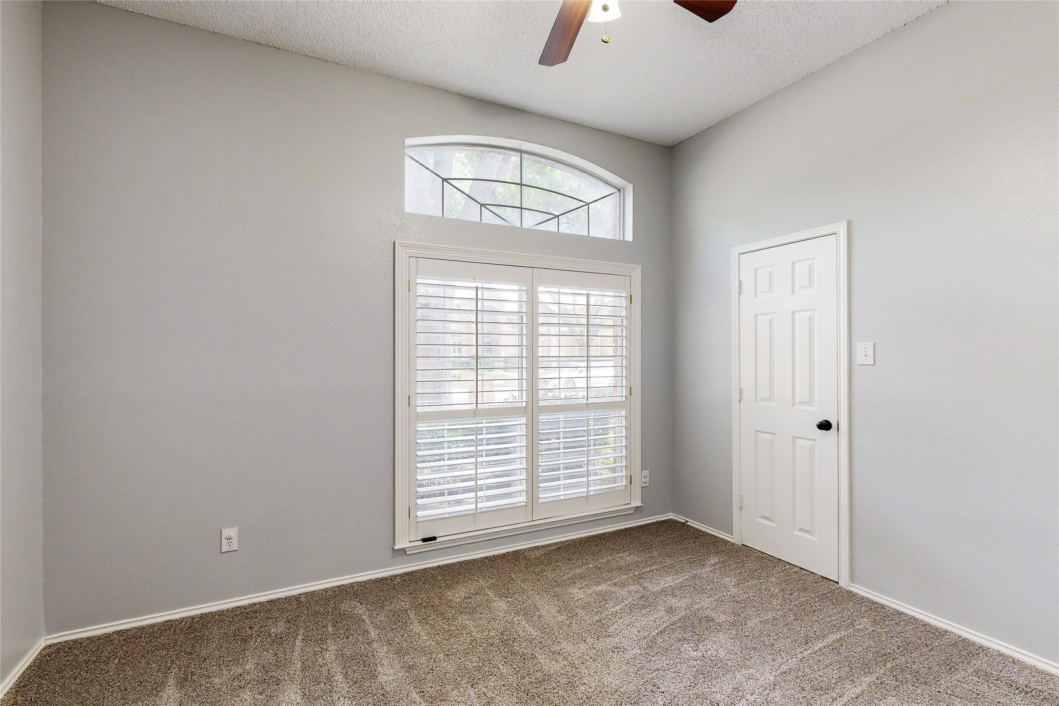 4232 Peppermill Lane