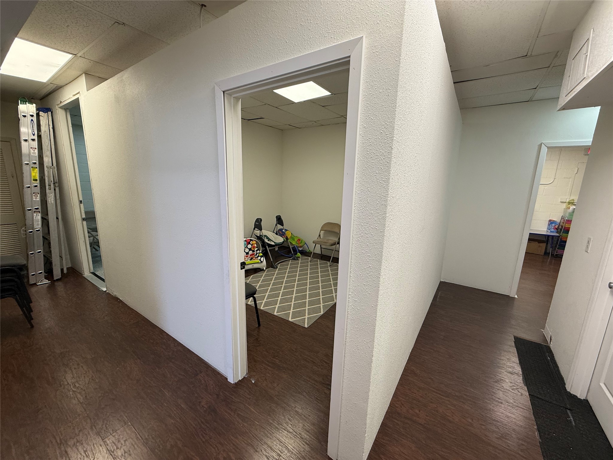 325 E Pipeline