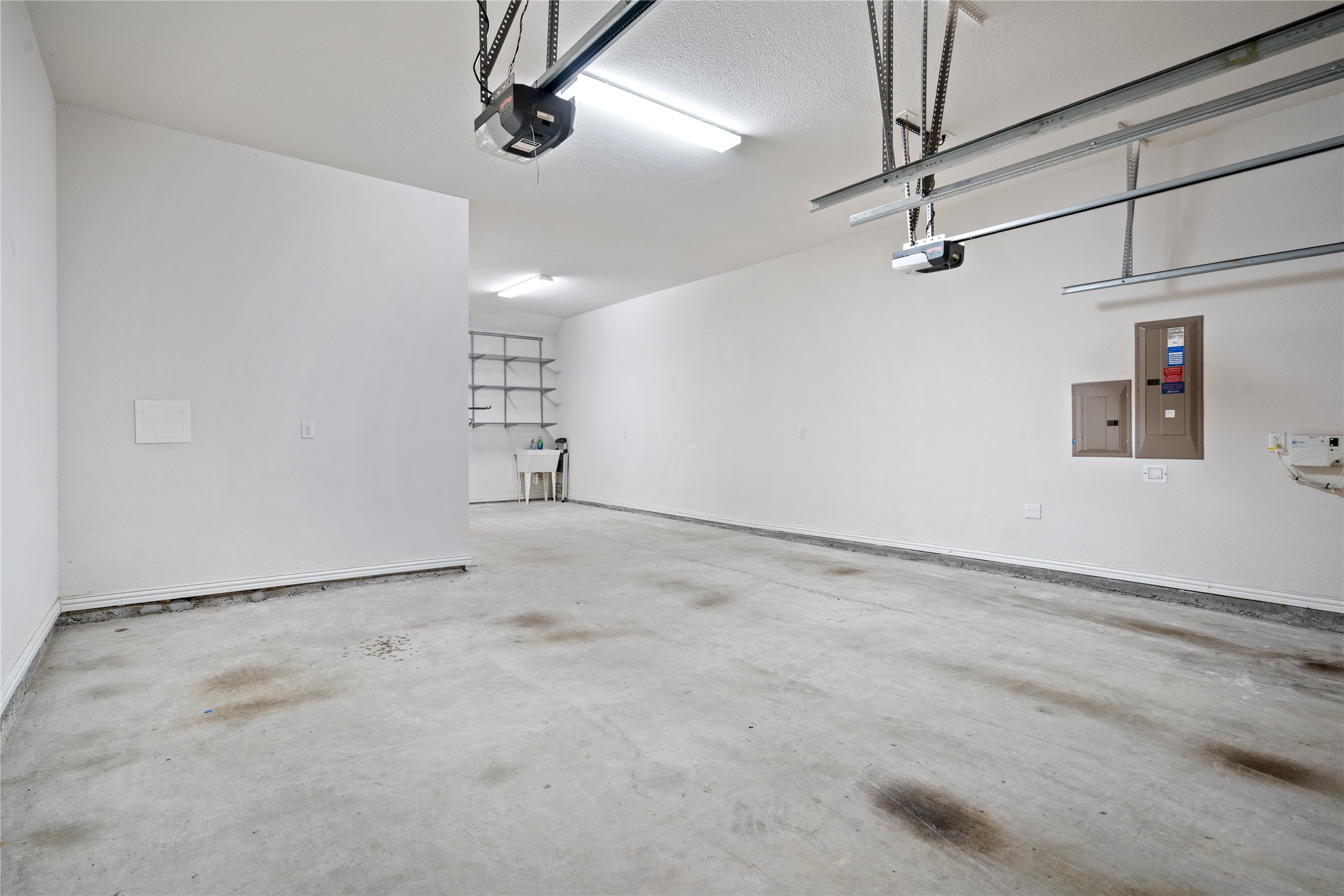 121 Erling Lane