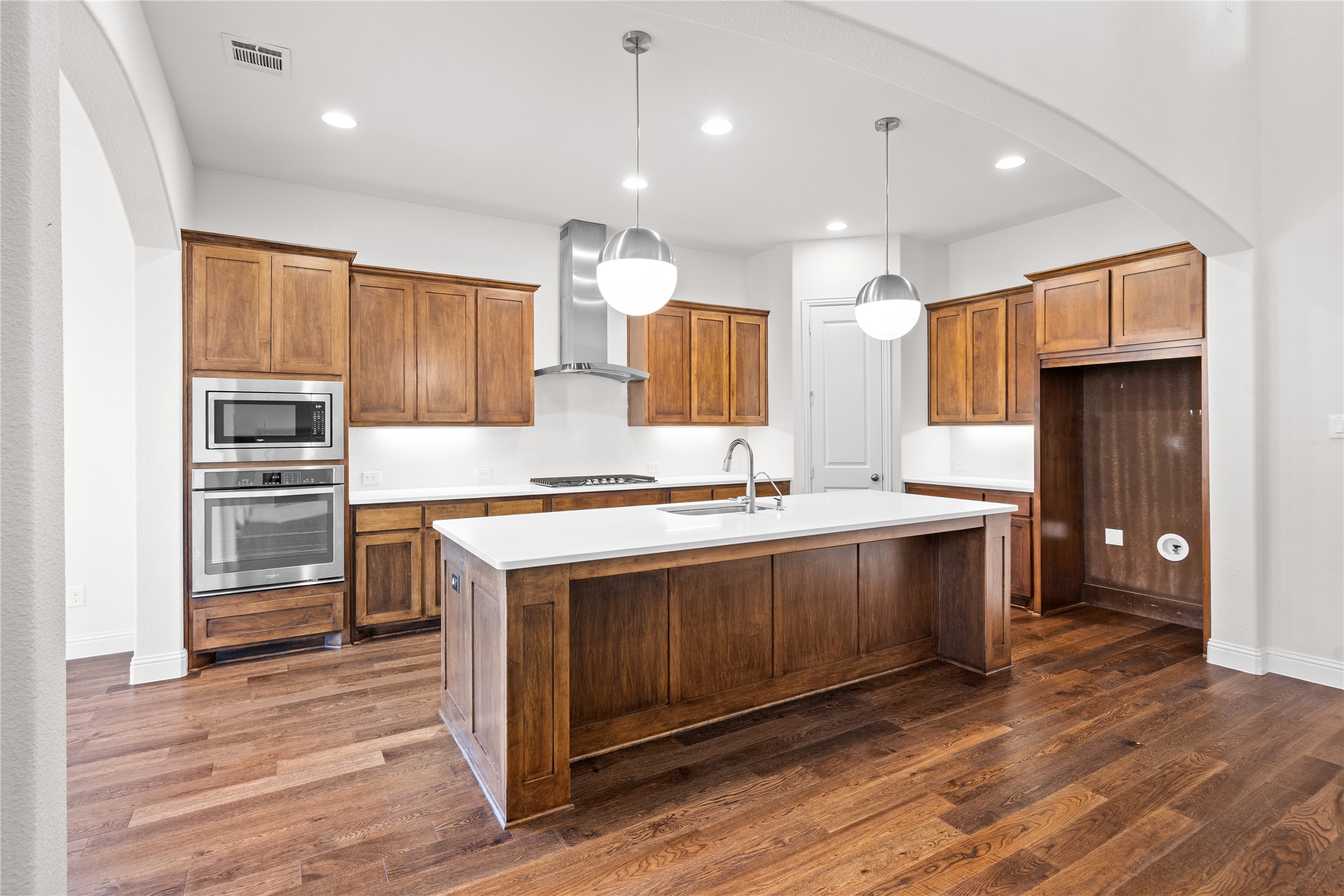 121 Erling Lane