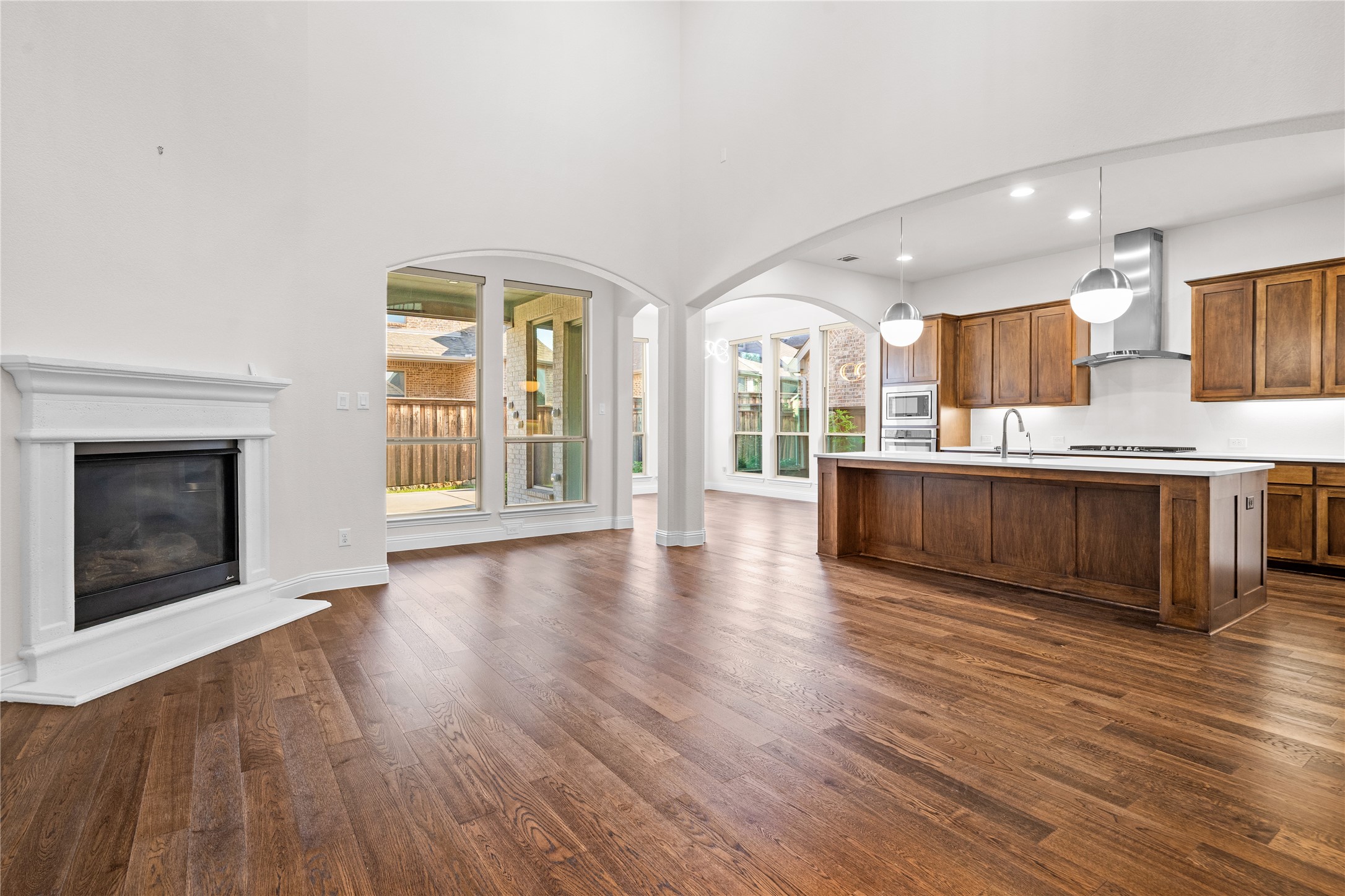 121 Erling Lane