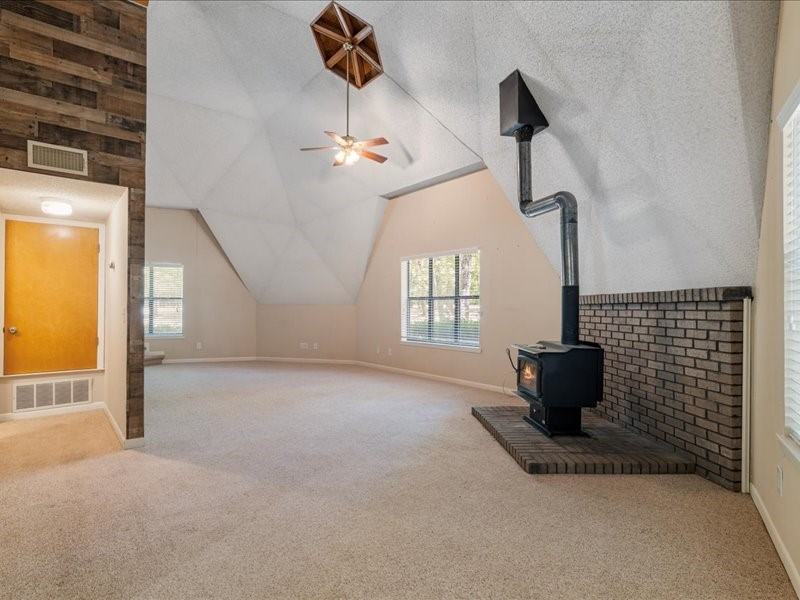 225 Cheyenne Trail
