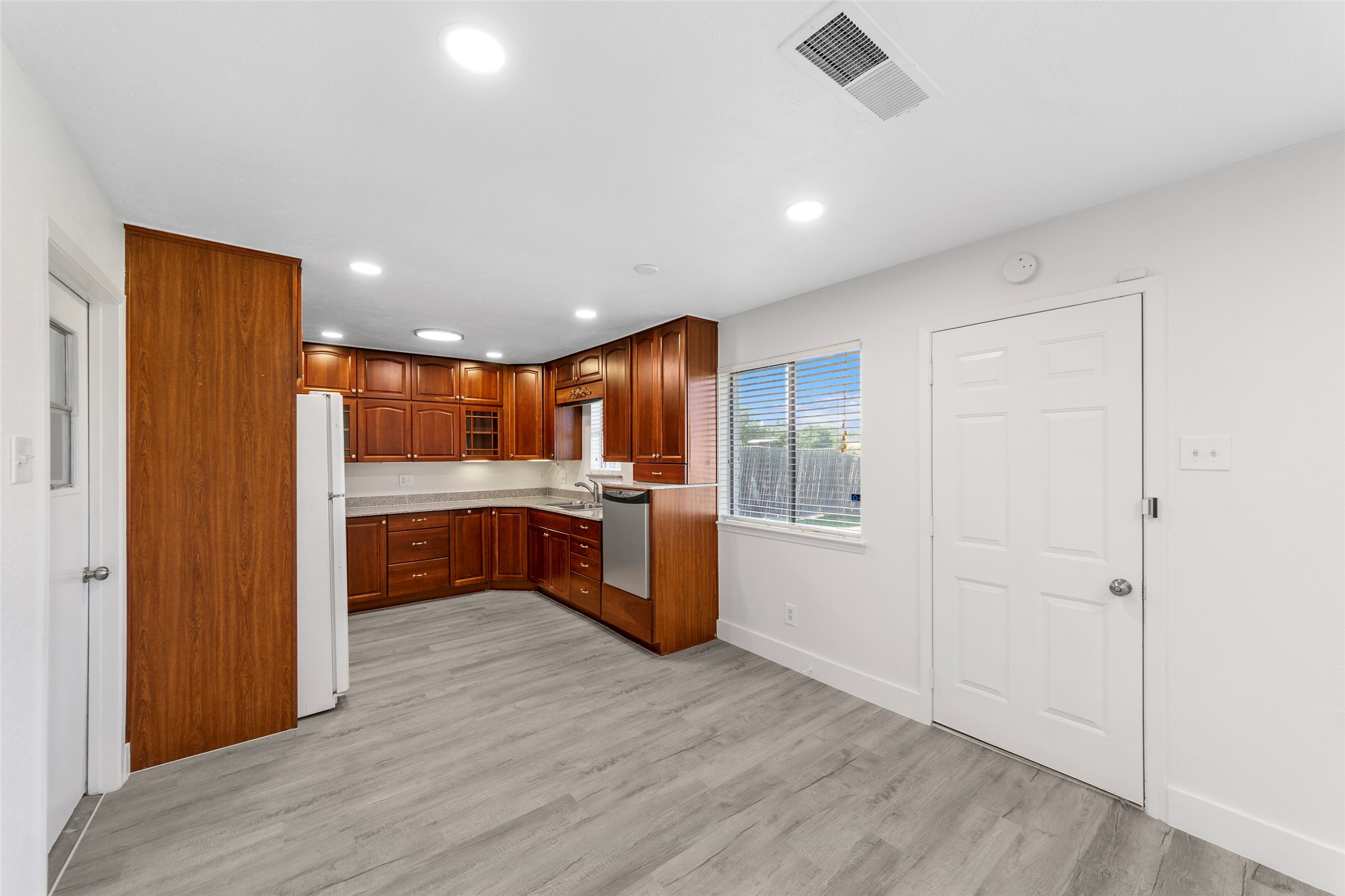 2413 Whippoorwill Drive