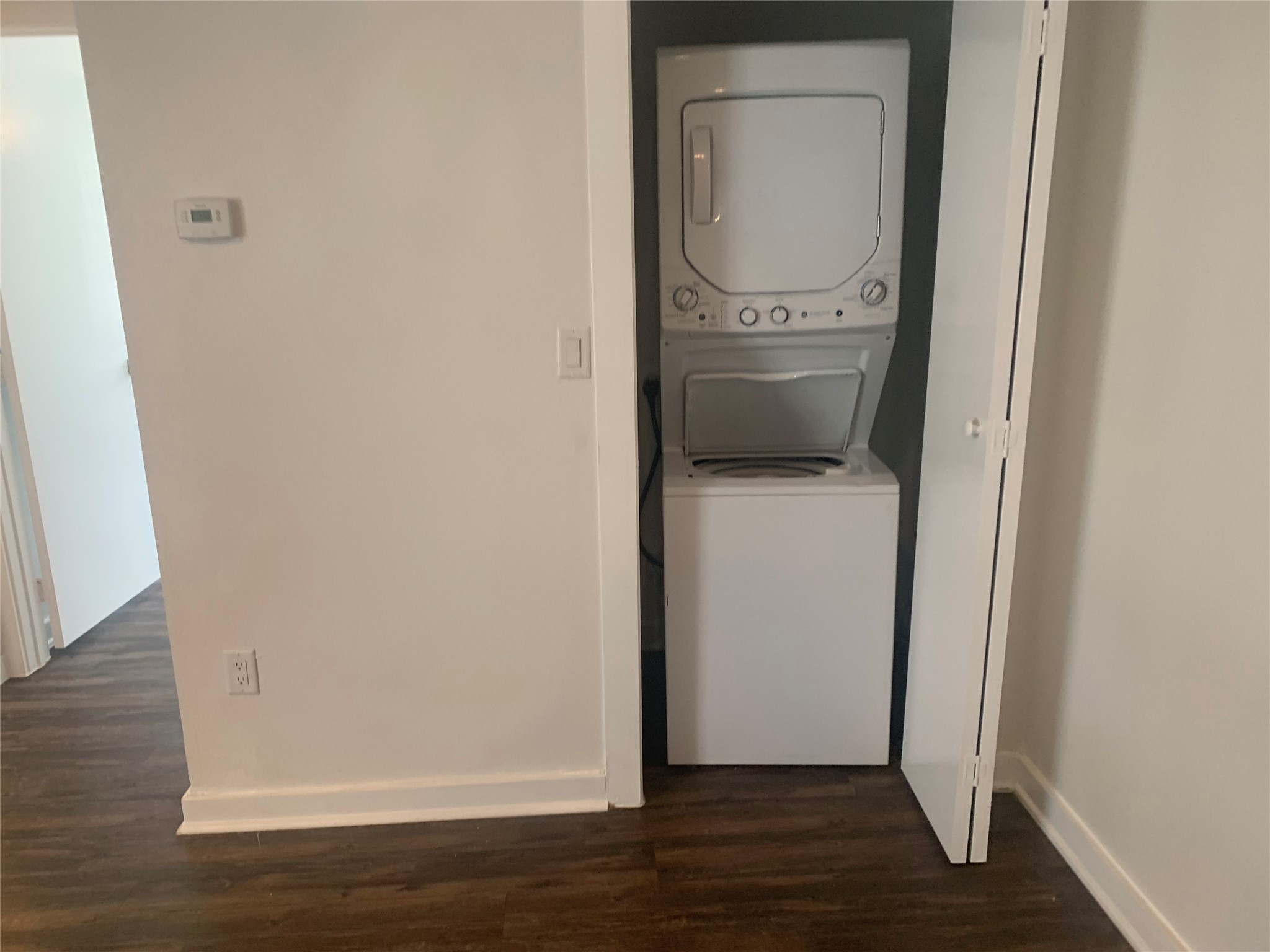 2106 Bennett Avenue 102