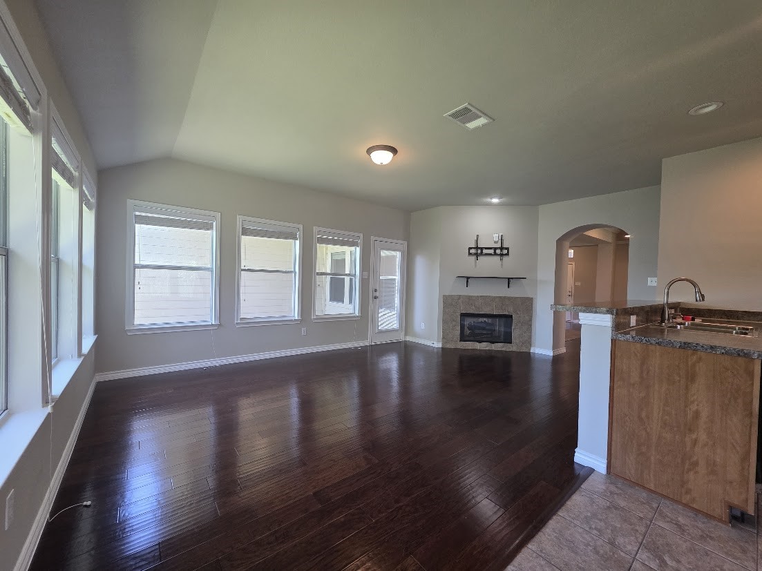 1327 Hill View Trail