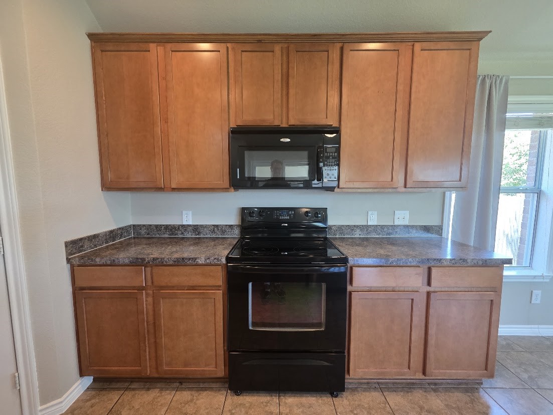 1327 Hill View Trail