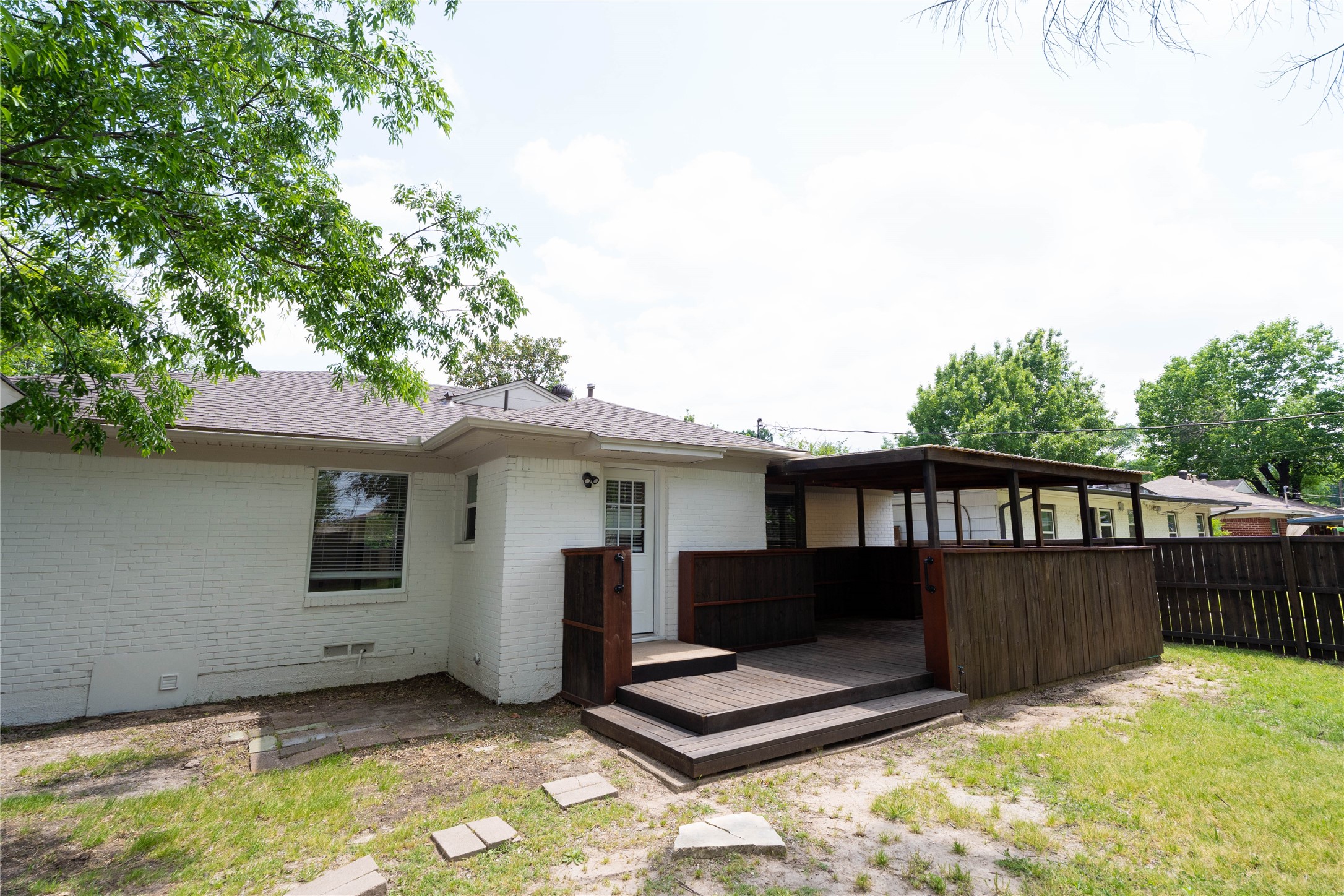 10231 Pinecrest Drive