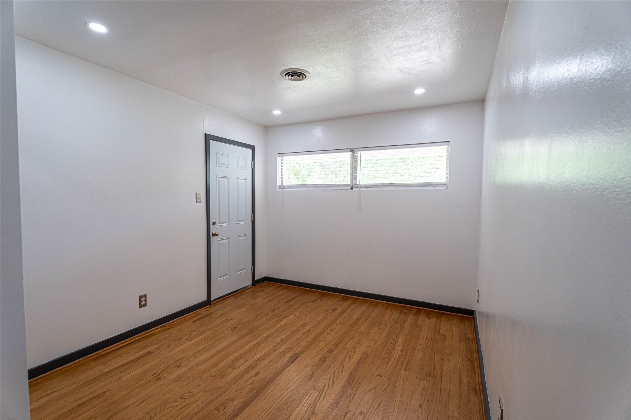 10231 Pinecrest Drive