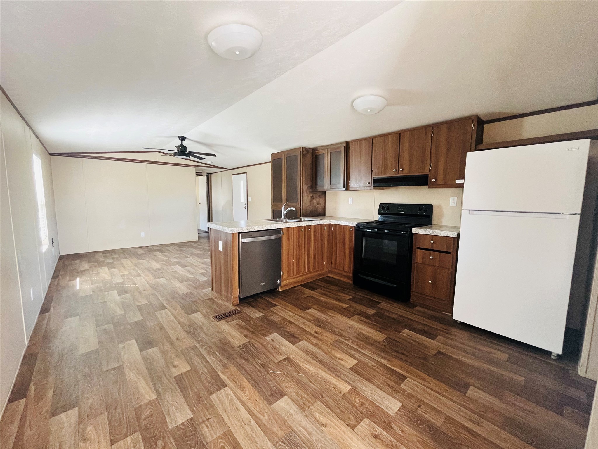 31 Oakdale Drive