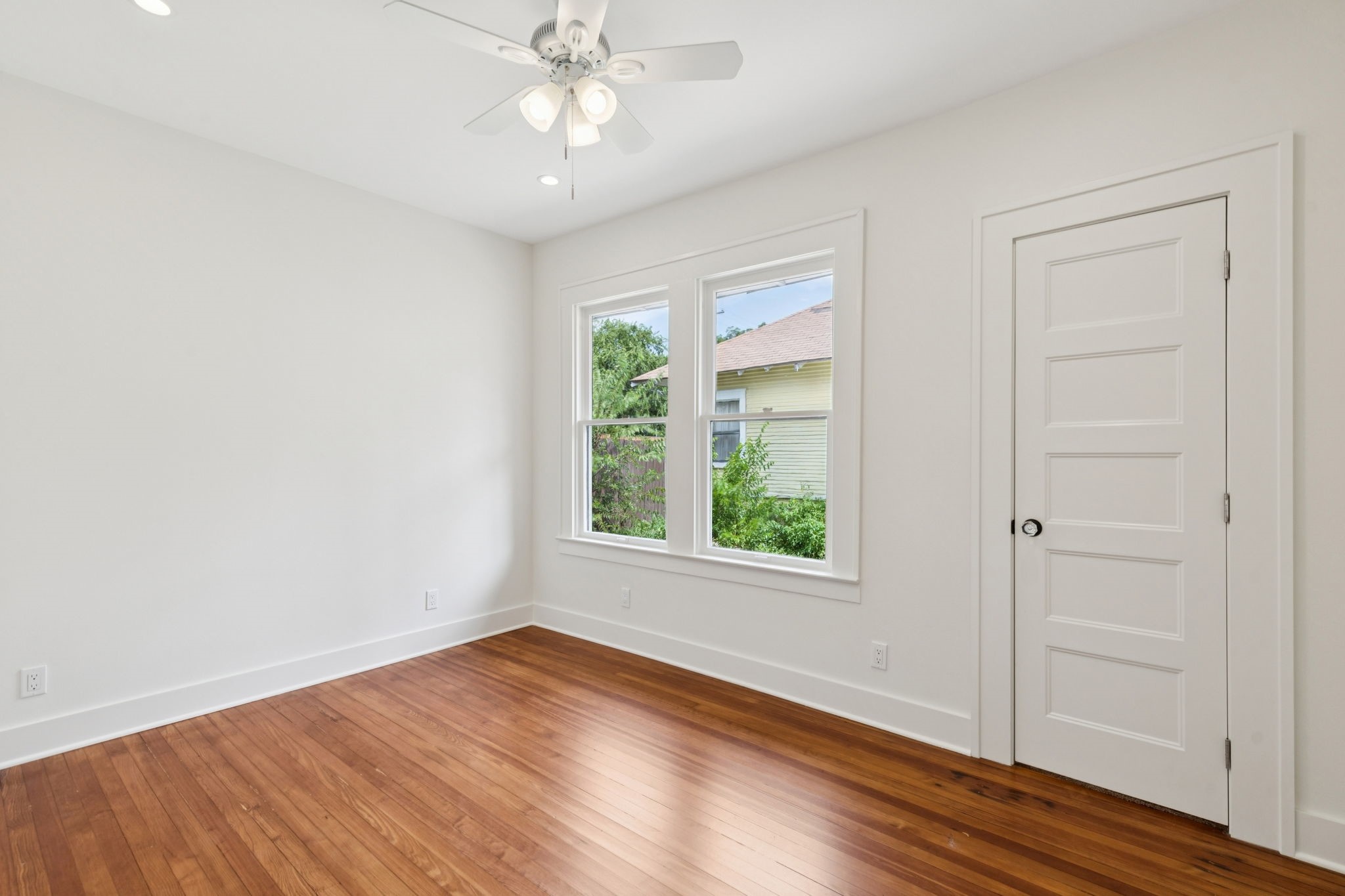 914 Grandview Avenue