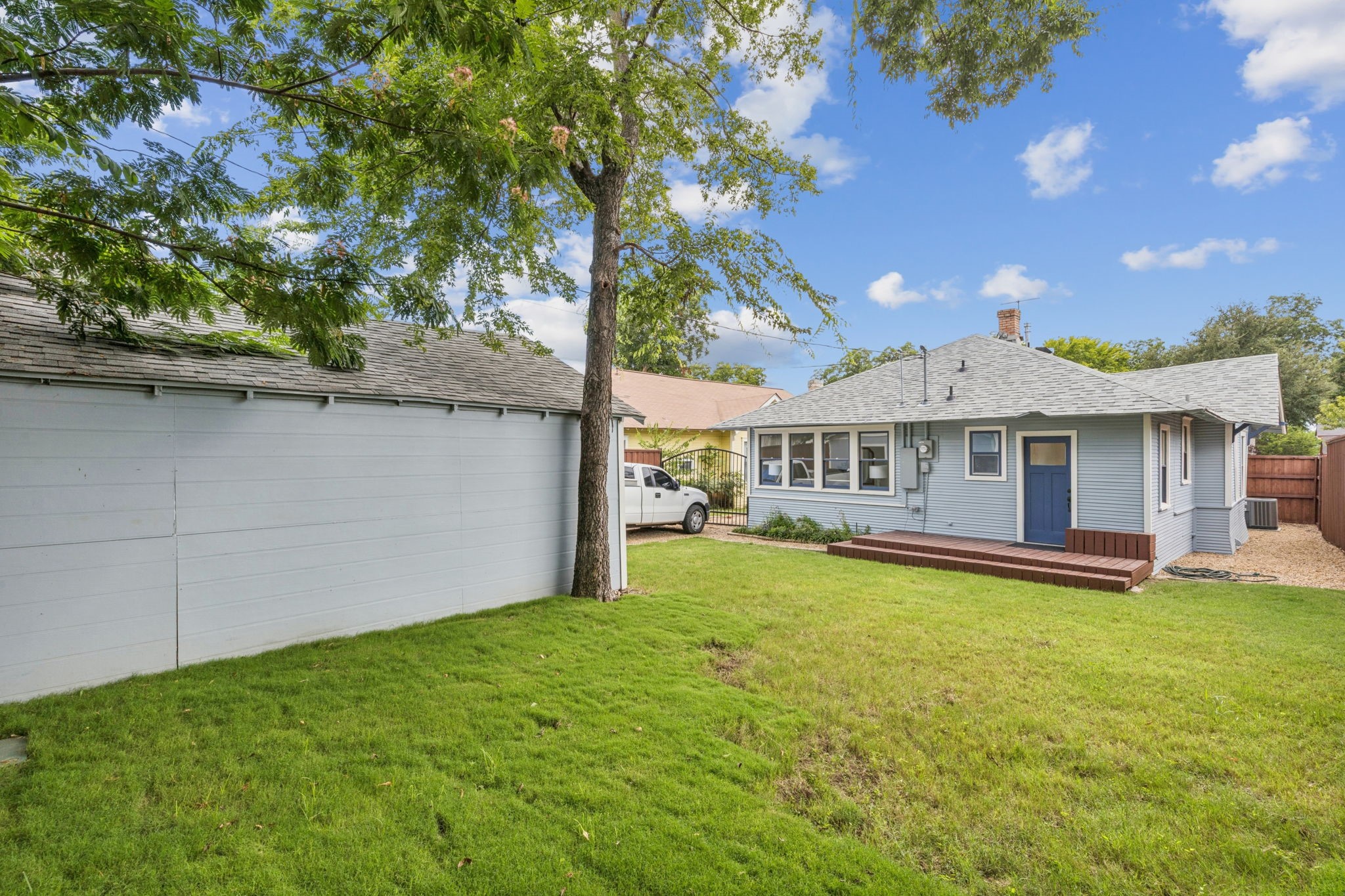 914 Grandview Avenue