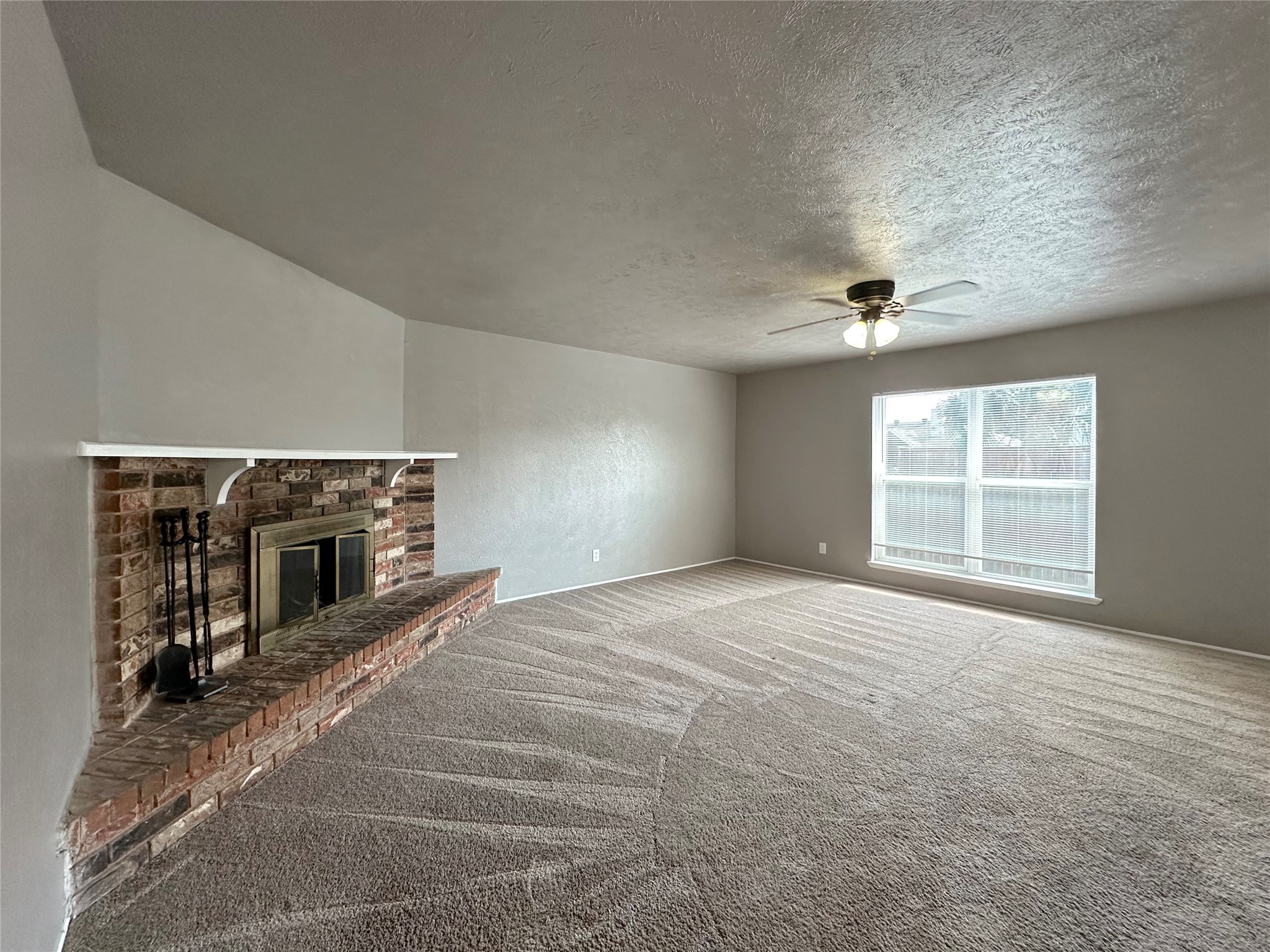 5808 Maple Lane