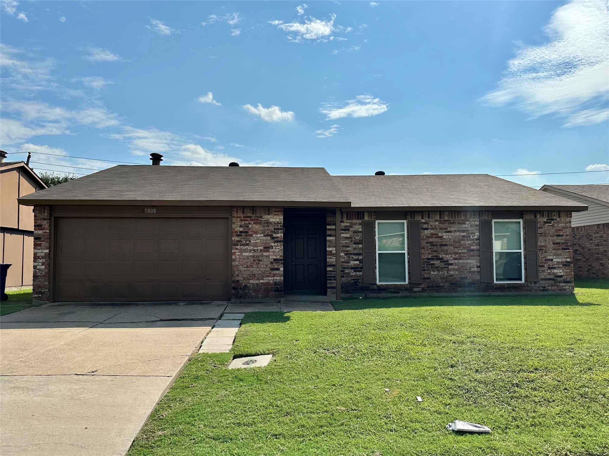 5808 Maple Lane