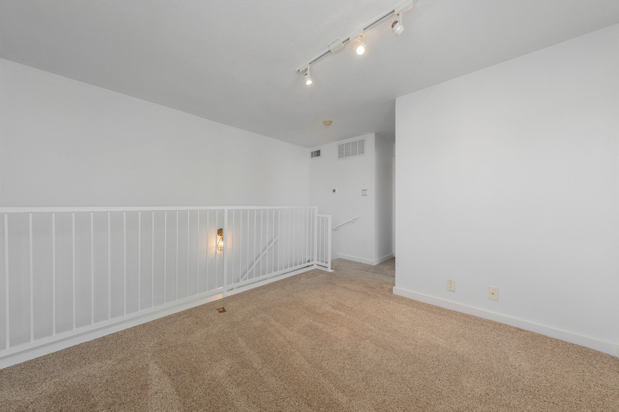 4777 Cedar Springs Road 6F