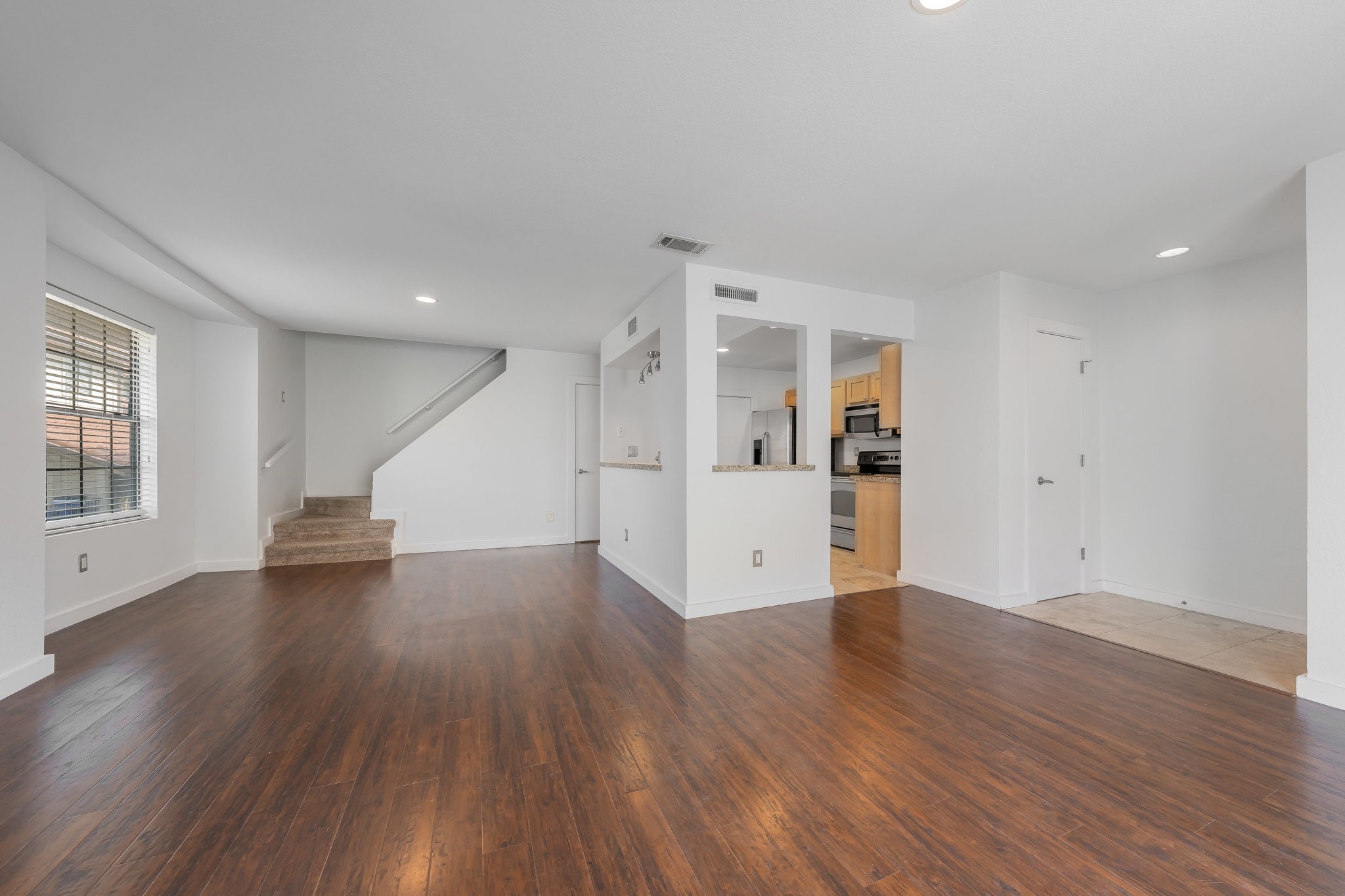 4777 Cedar Springs Road 6F