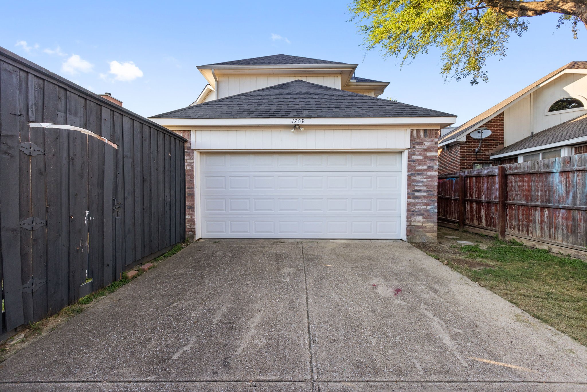 1709 Northampton Drive