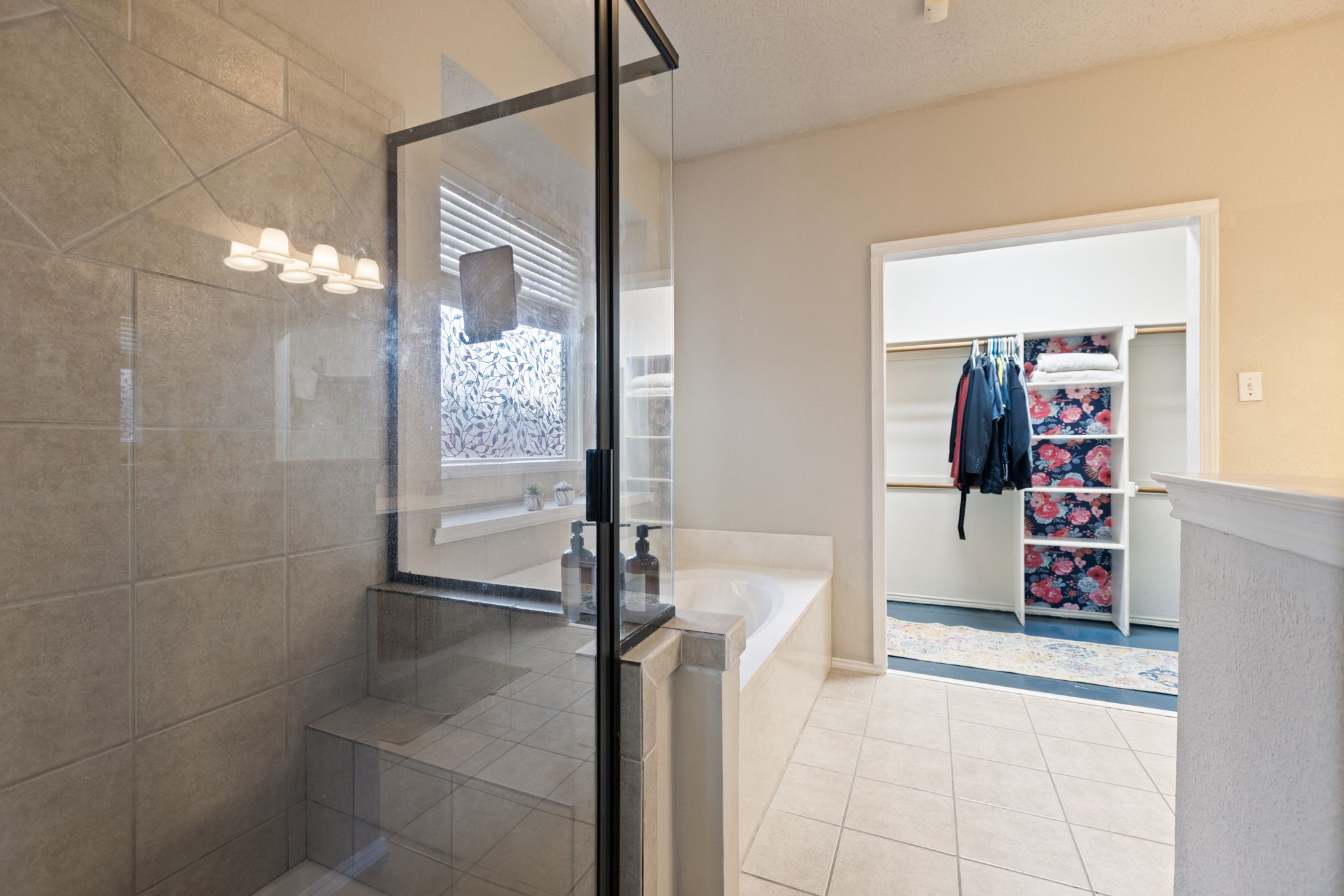 1709 Northampton Drive