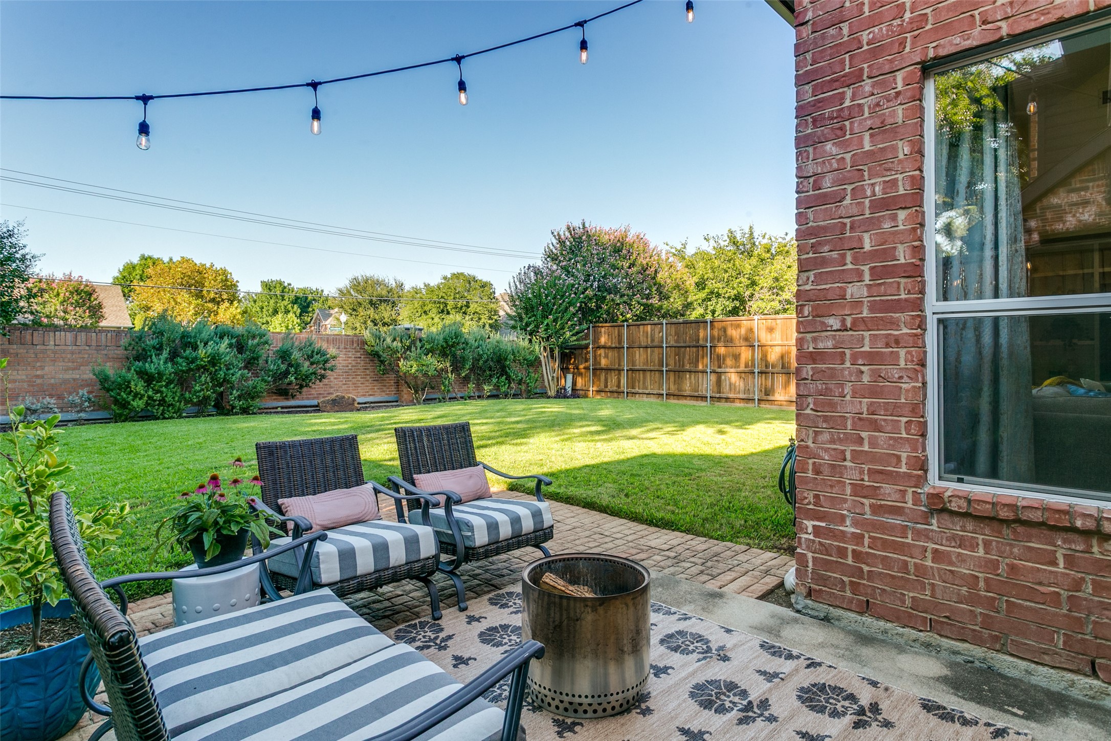 2209 Bayou Court