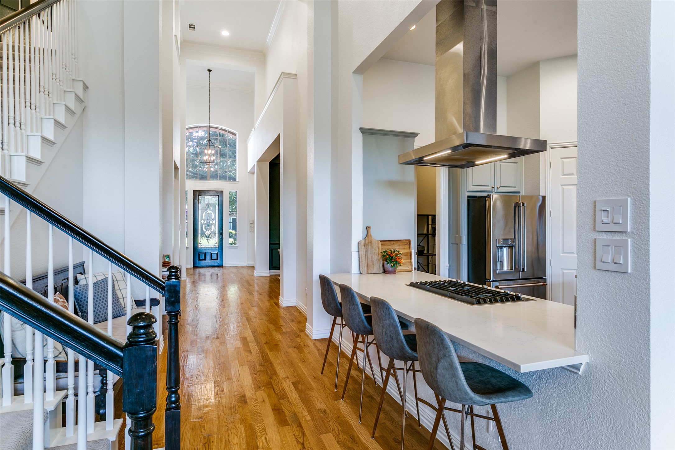 2209 Bayou Court