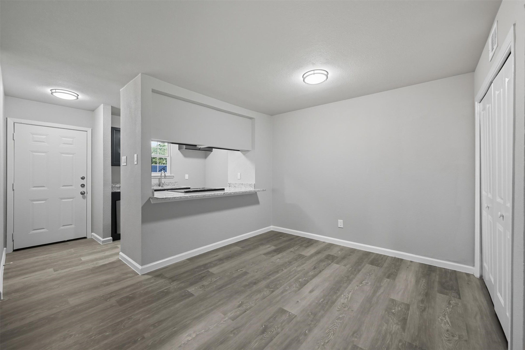 8110 Skillman Street 1027