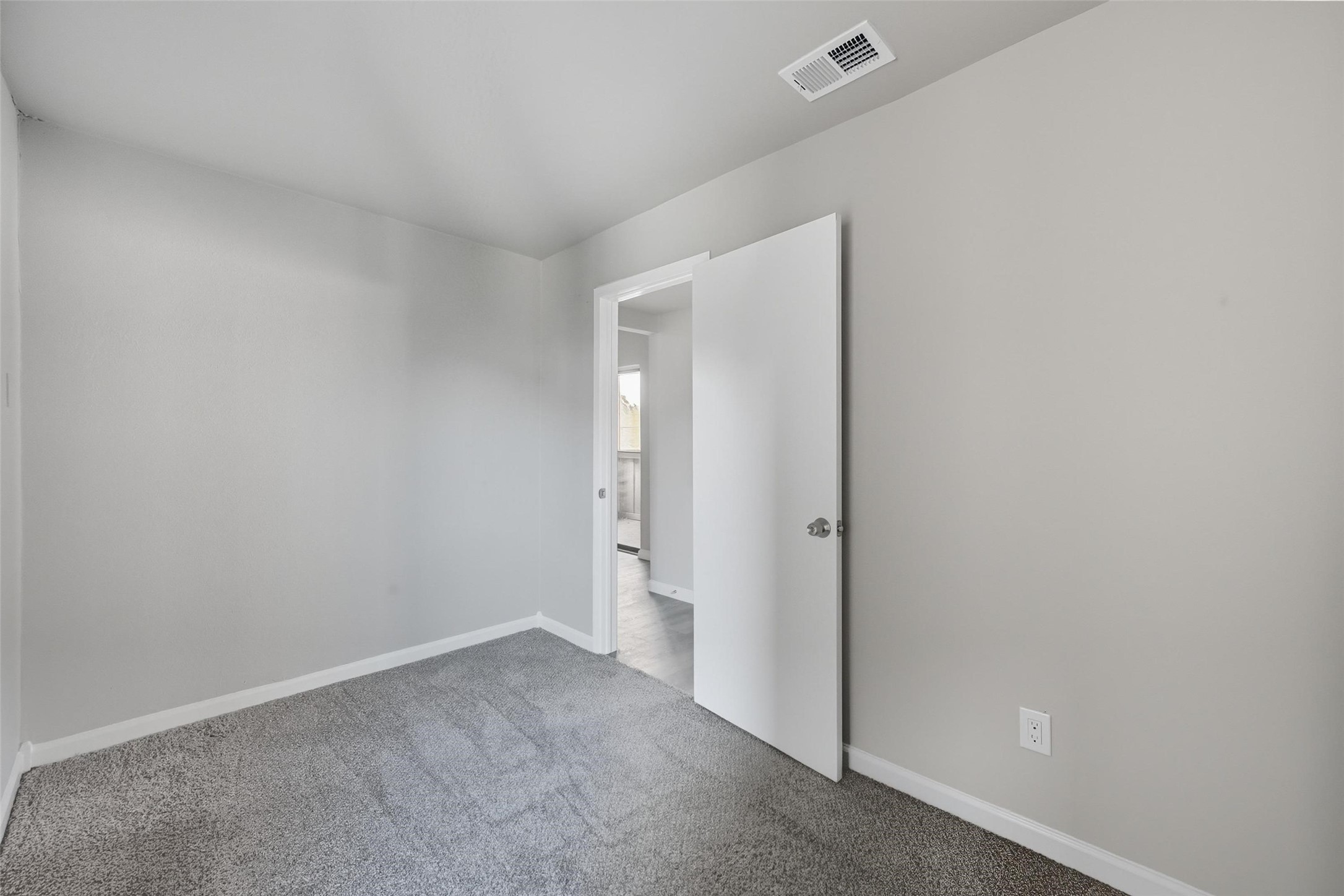 8110 Skillman Street 1027