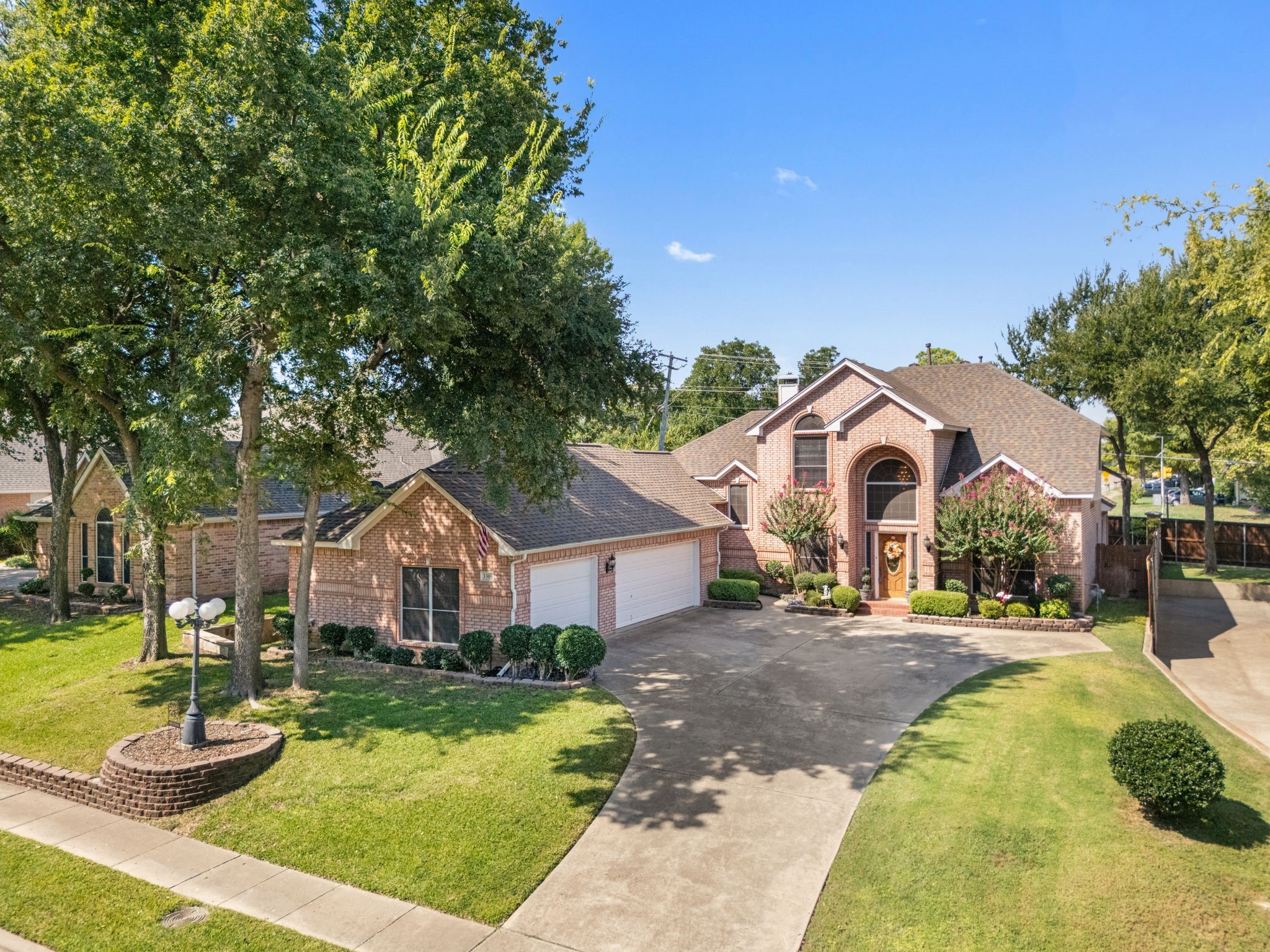 3309 Sir Stewart Circle