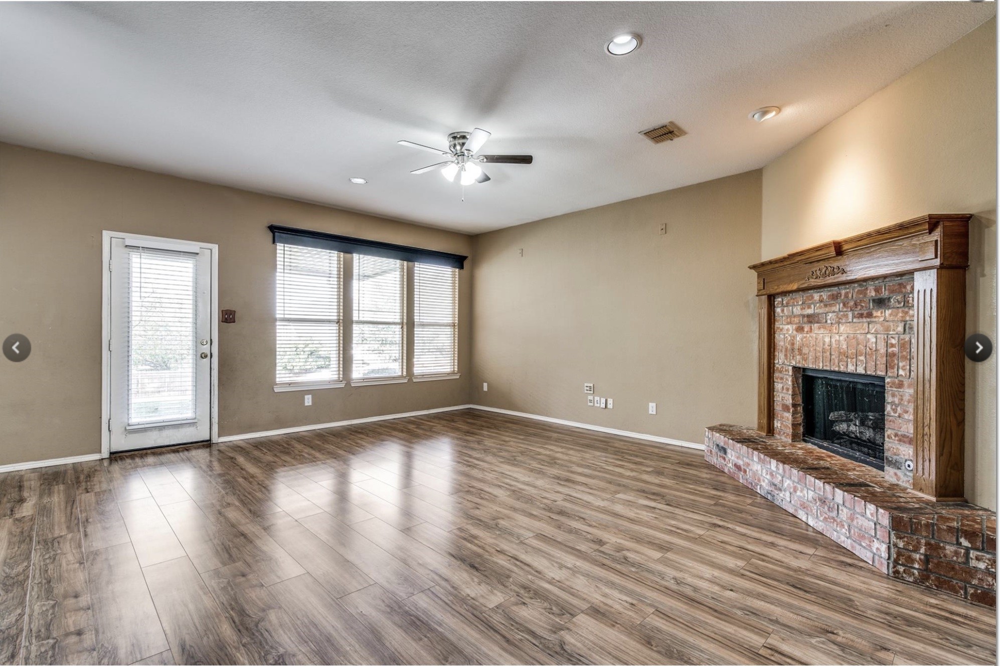 1073 Arbor View Place