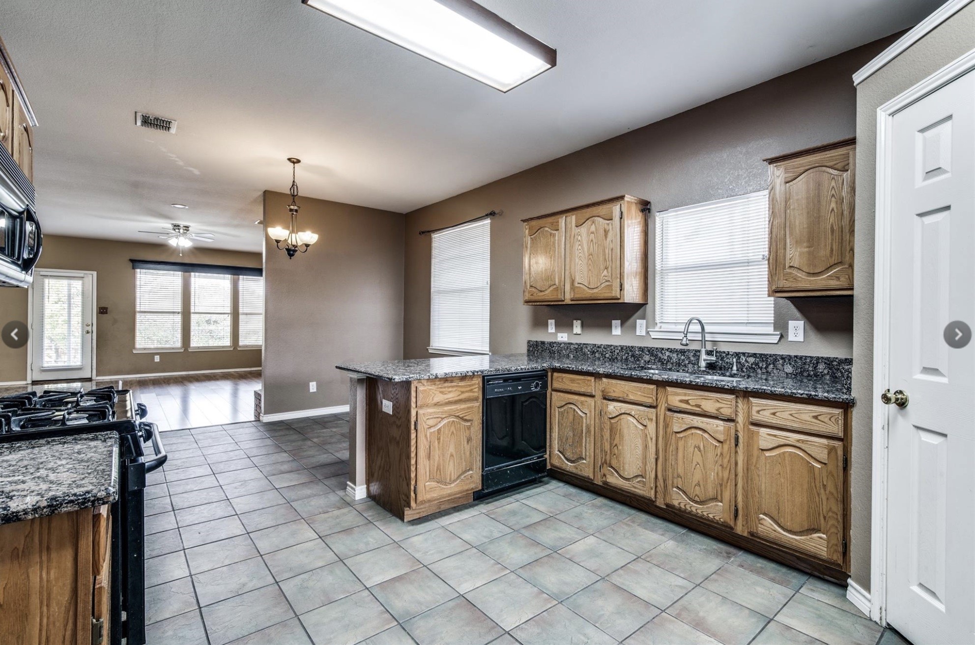 1073 Arbor View Place