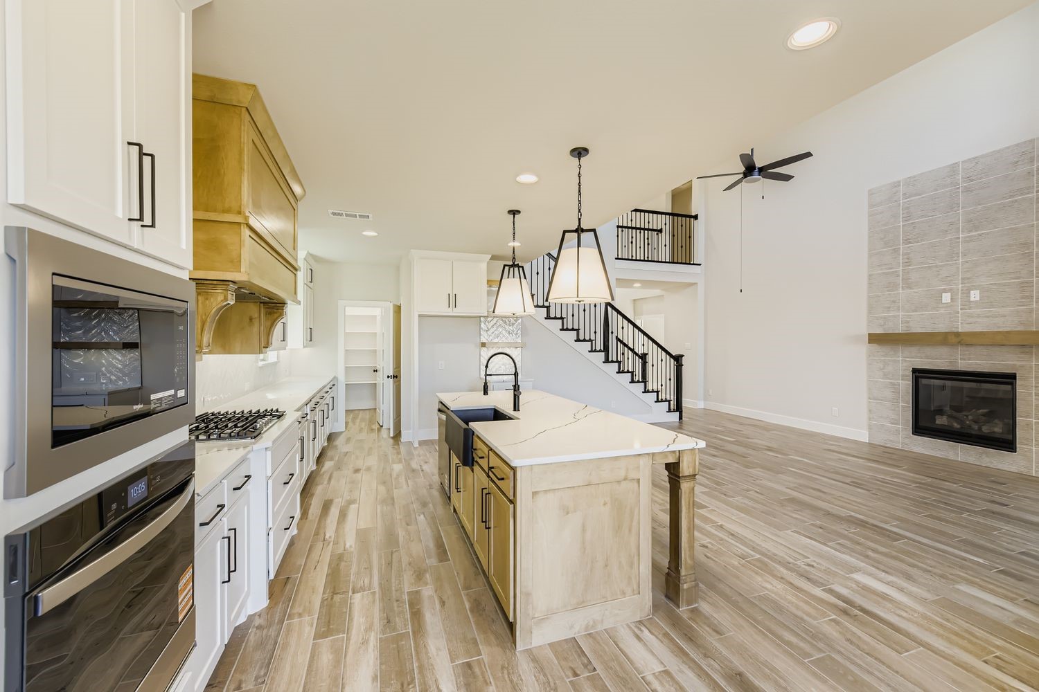 1612 Gimlet Lane