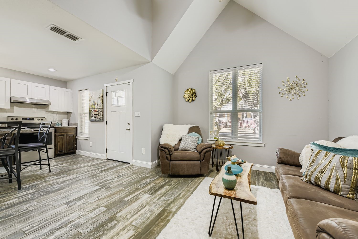 1911 Galveston Avenue