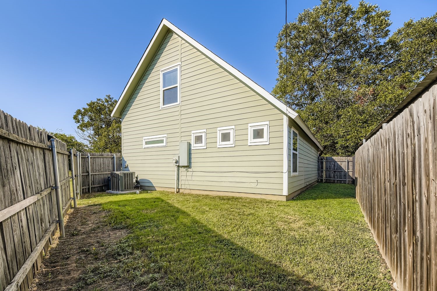 1911 Galveston Avenue