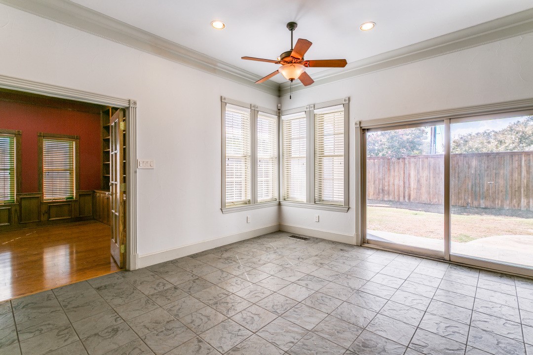 1513 Canyon Oaks Drive