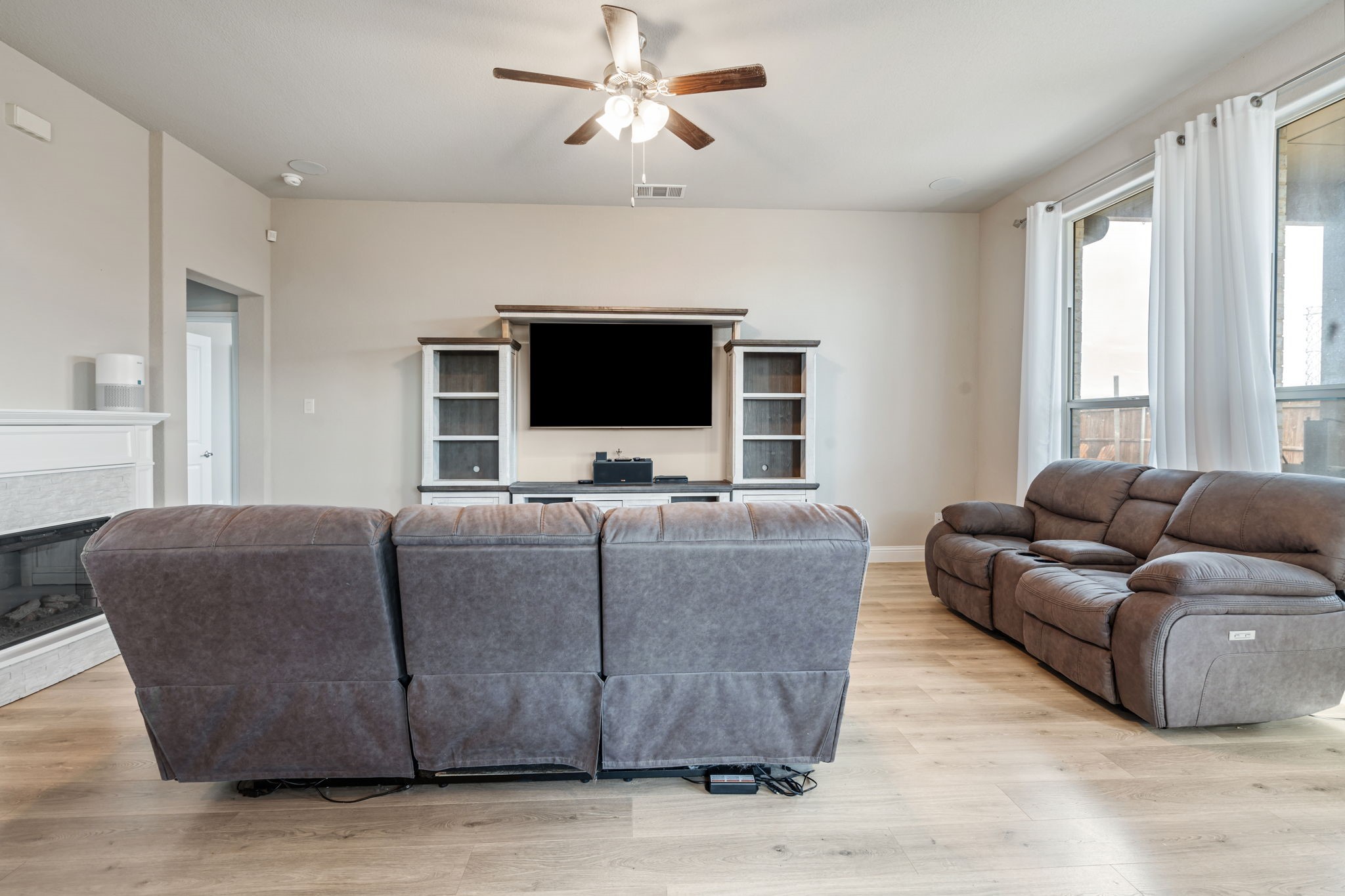 3603 Rolling Meadows Drive