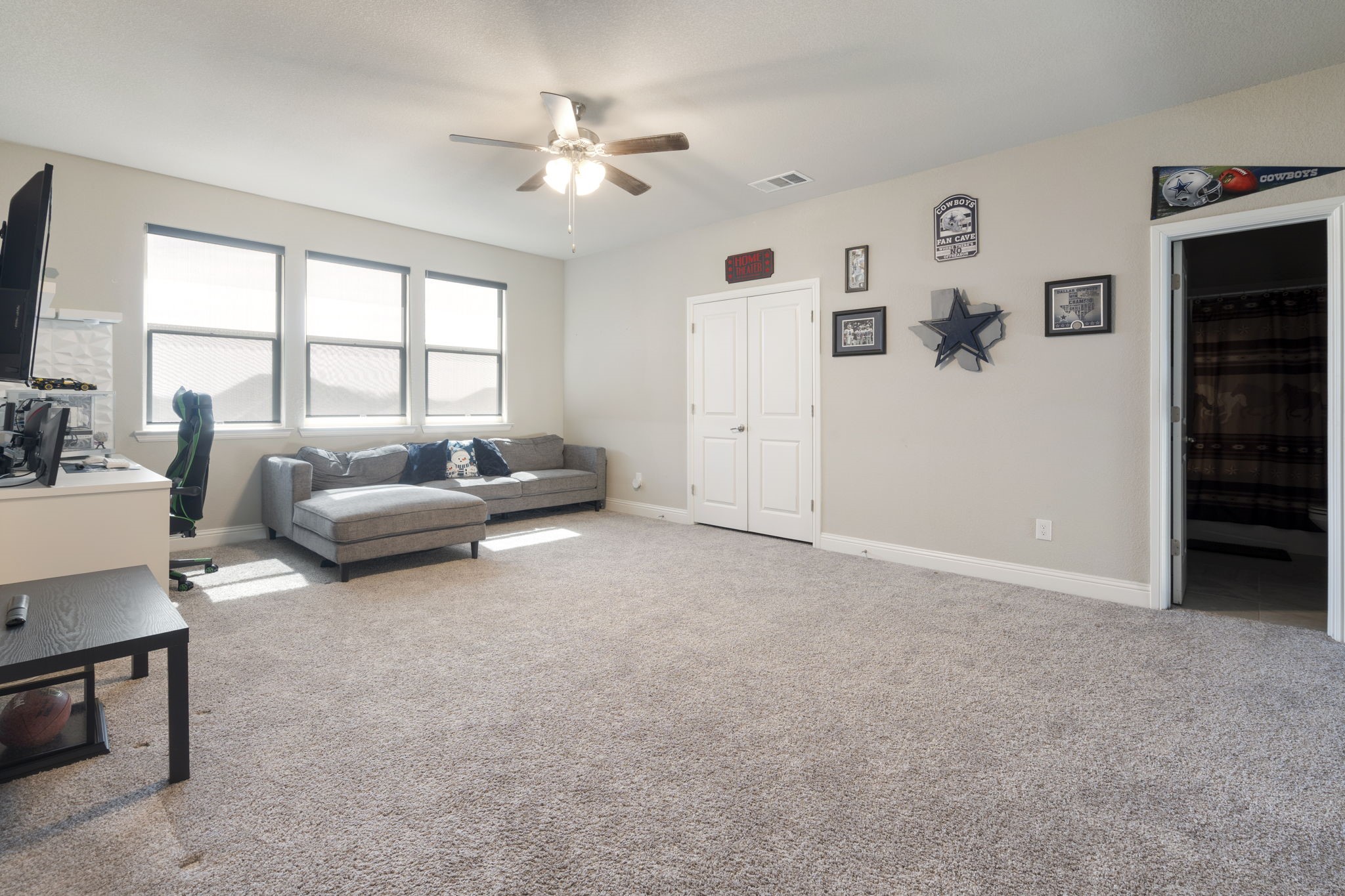 3603 Rolling Meadows Drive