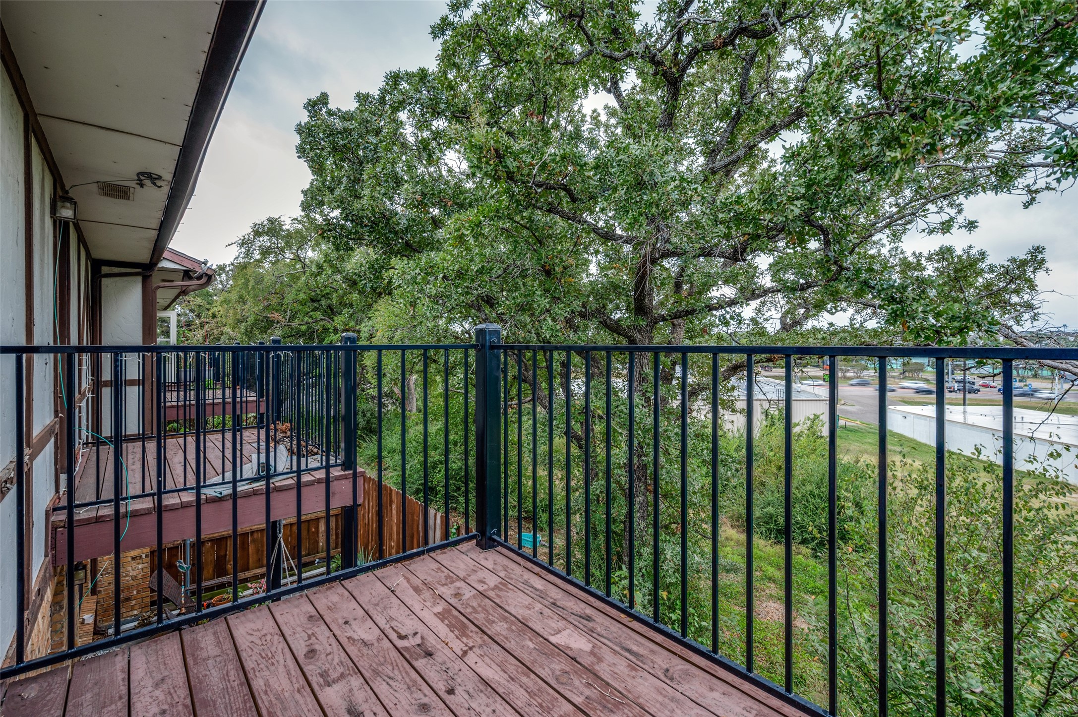 1145 Dallas Drive