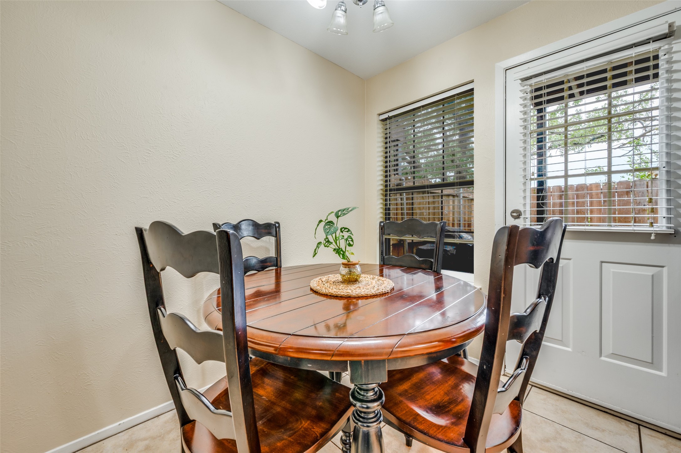 1145 Dallas Drive