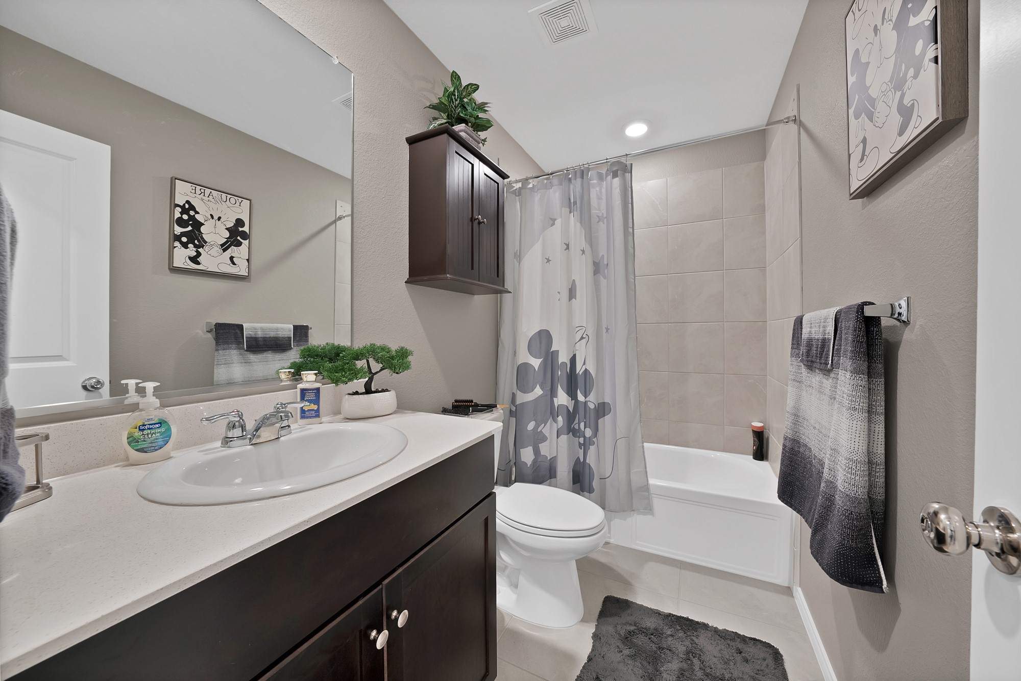 5906 Wedgemere Drive