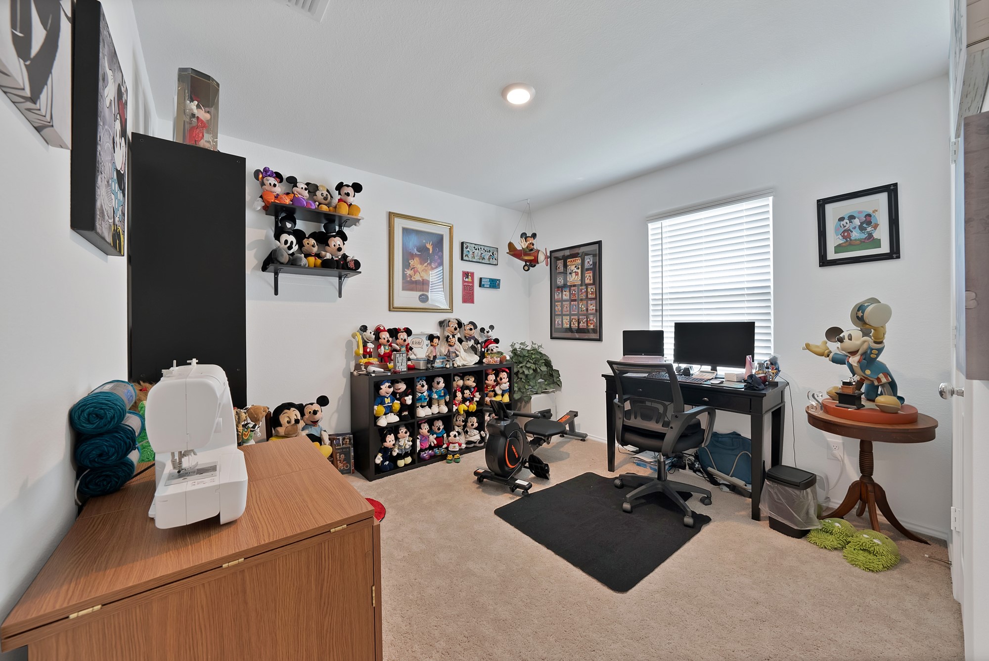 5906 Wedgemere Drive