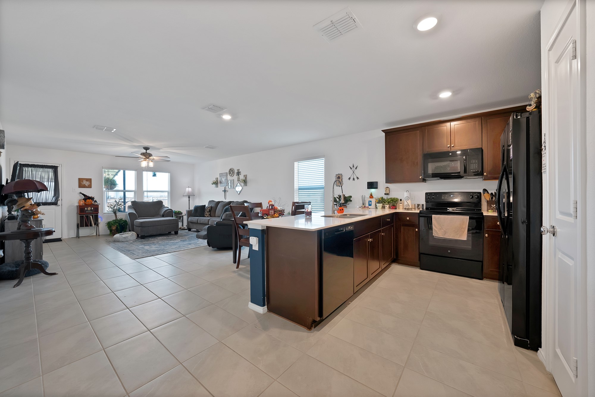 5906 Wedgemere Drive