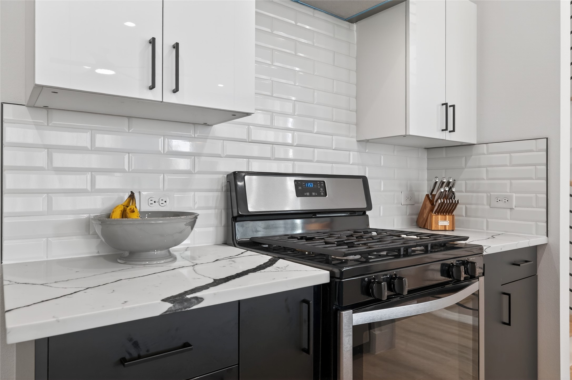 2102 N Prairie Avenue 105