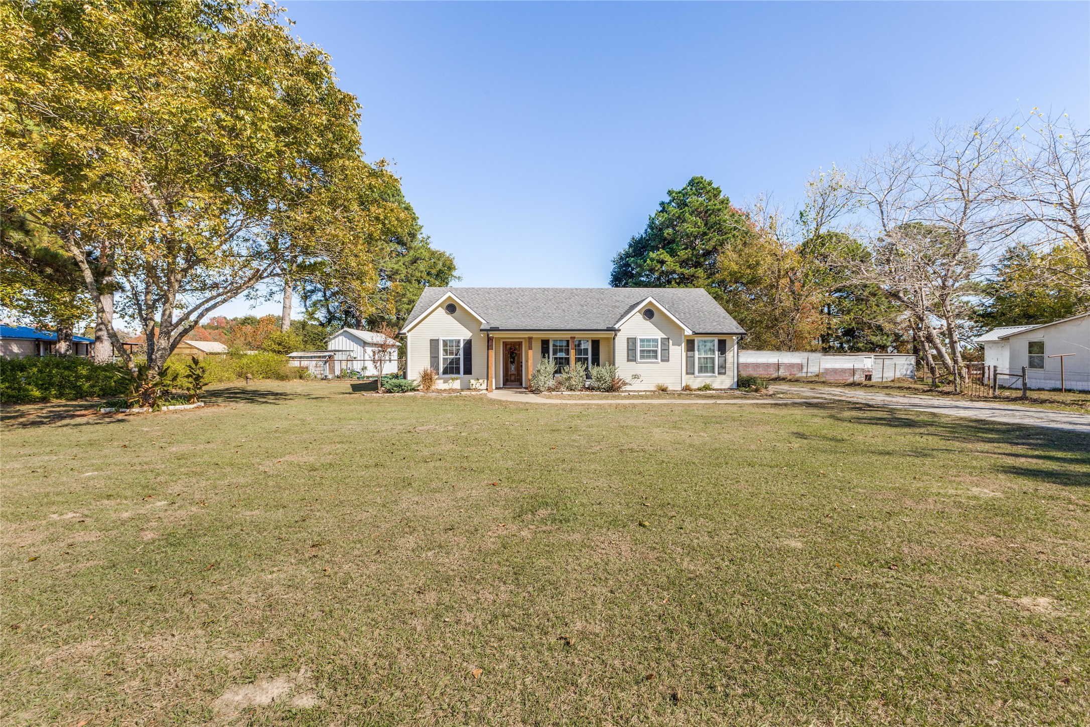 2011 VZ County Road 4123