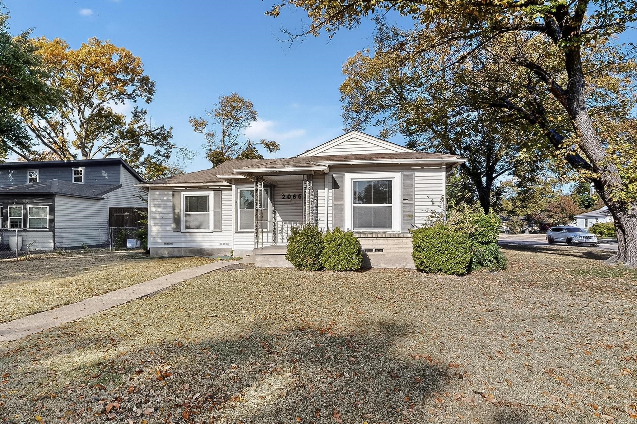2065 S Farola Drive