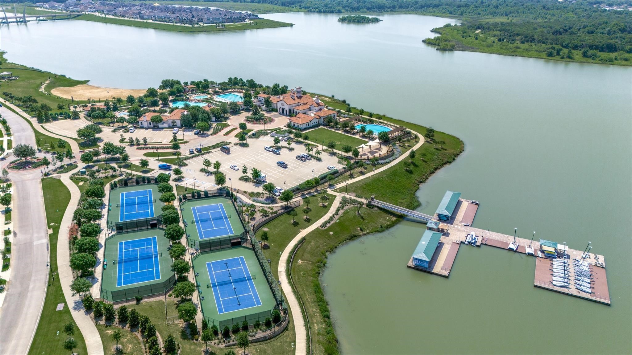 1245 W Harris Hawk Way