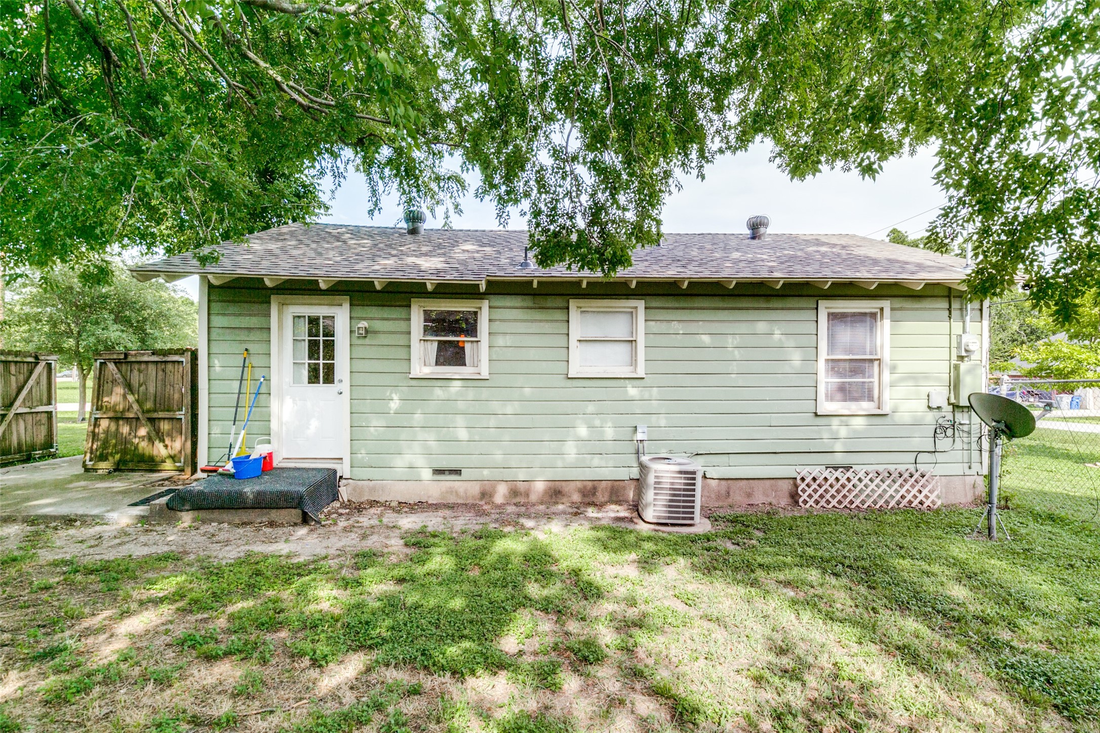 10376 Bel Aire Drive