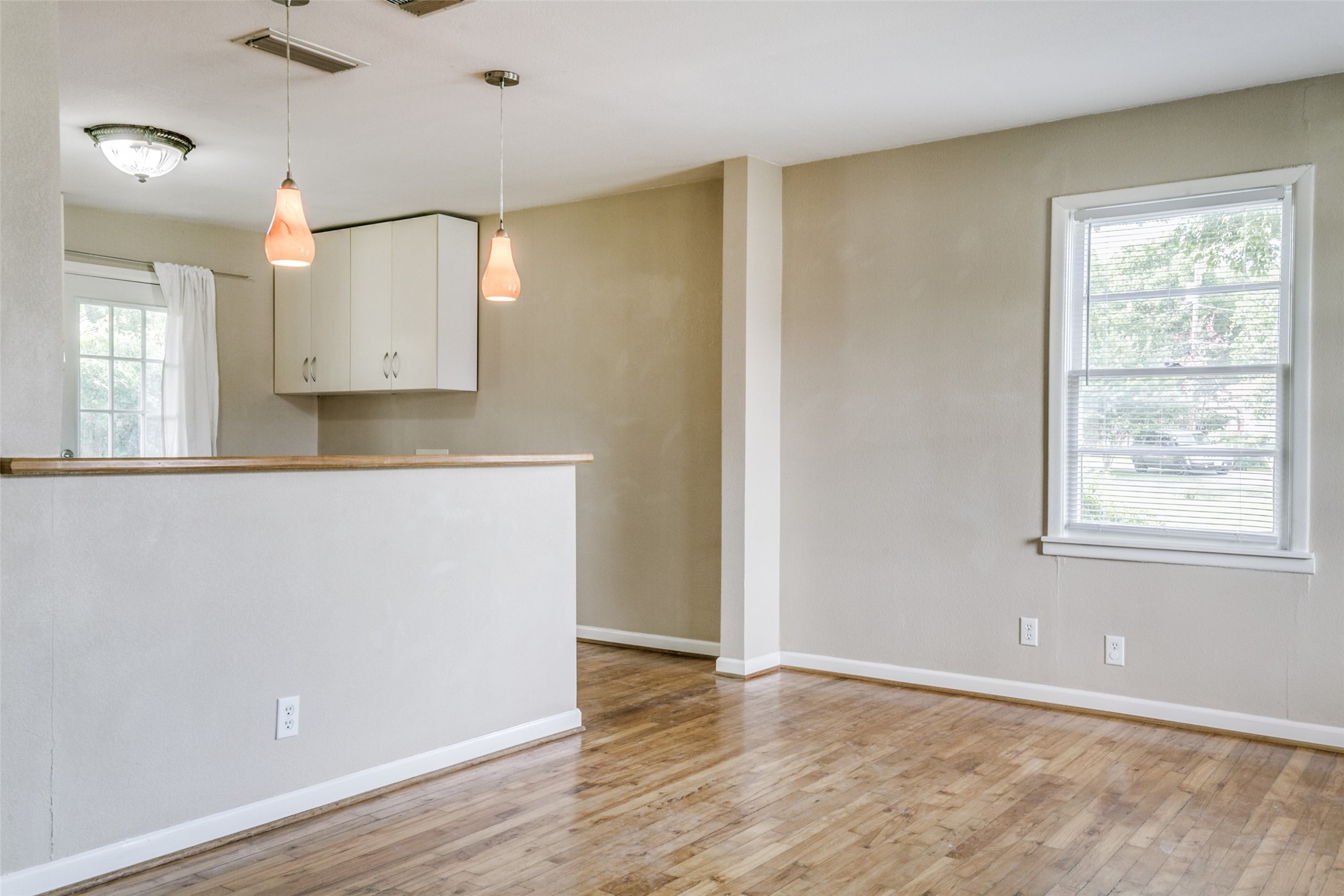 10376 Bel Aire Drive