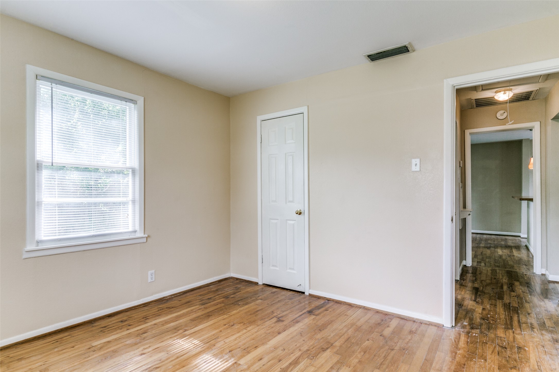 10376 Bel Aire Drive