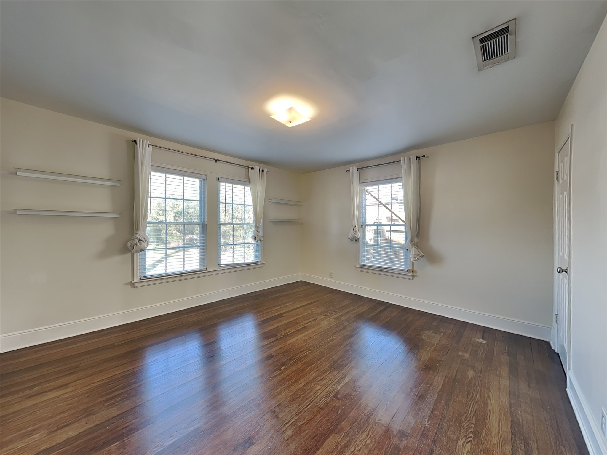 5027 Wenonah Drive